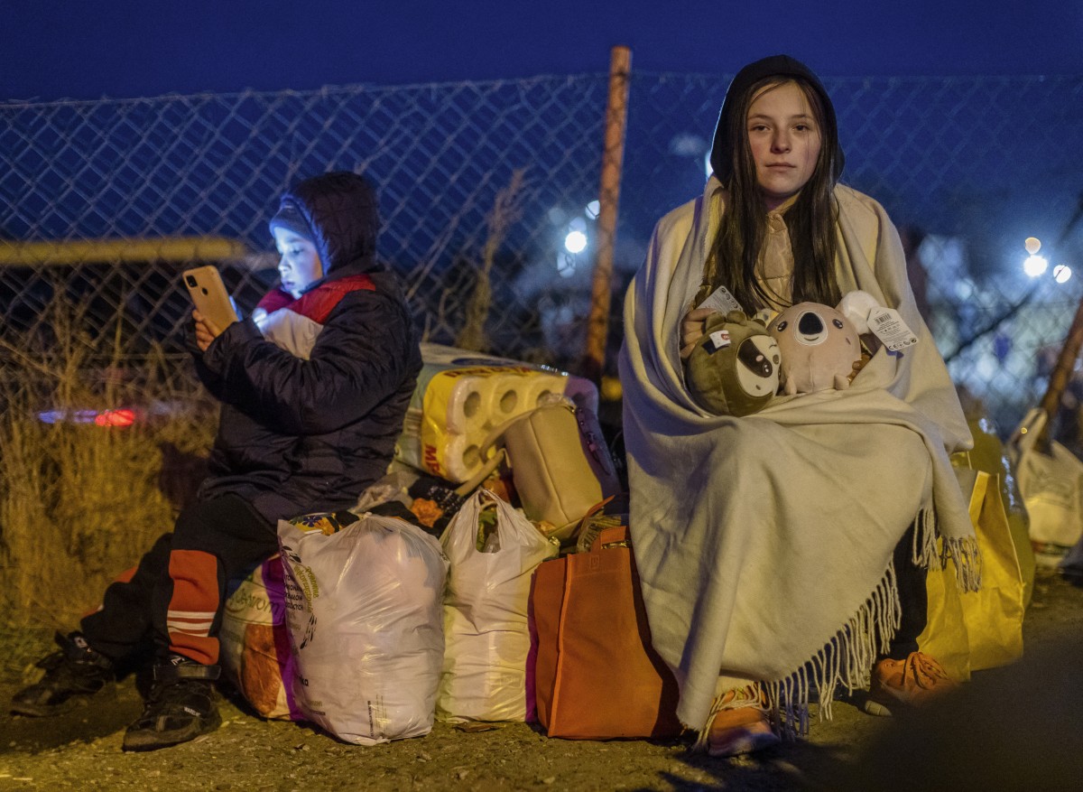 vluchtelingen uit Oekraïne aan de Poolse grens