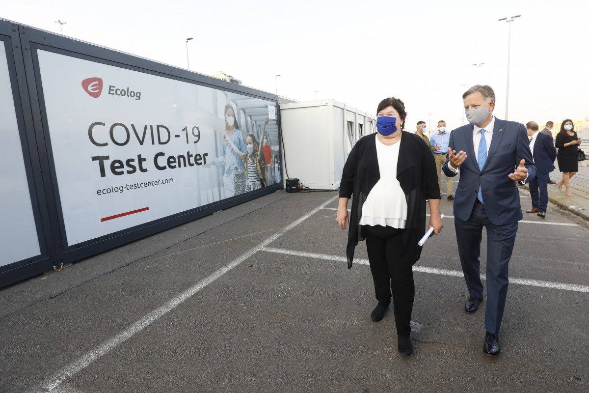 Minister Maggie De Block op Brussels Airport