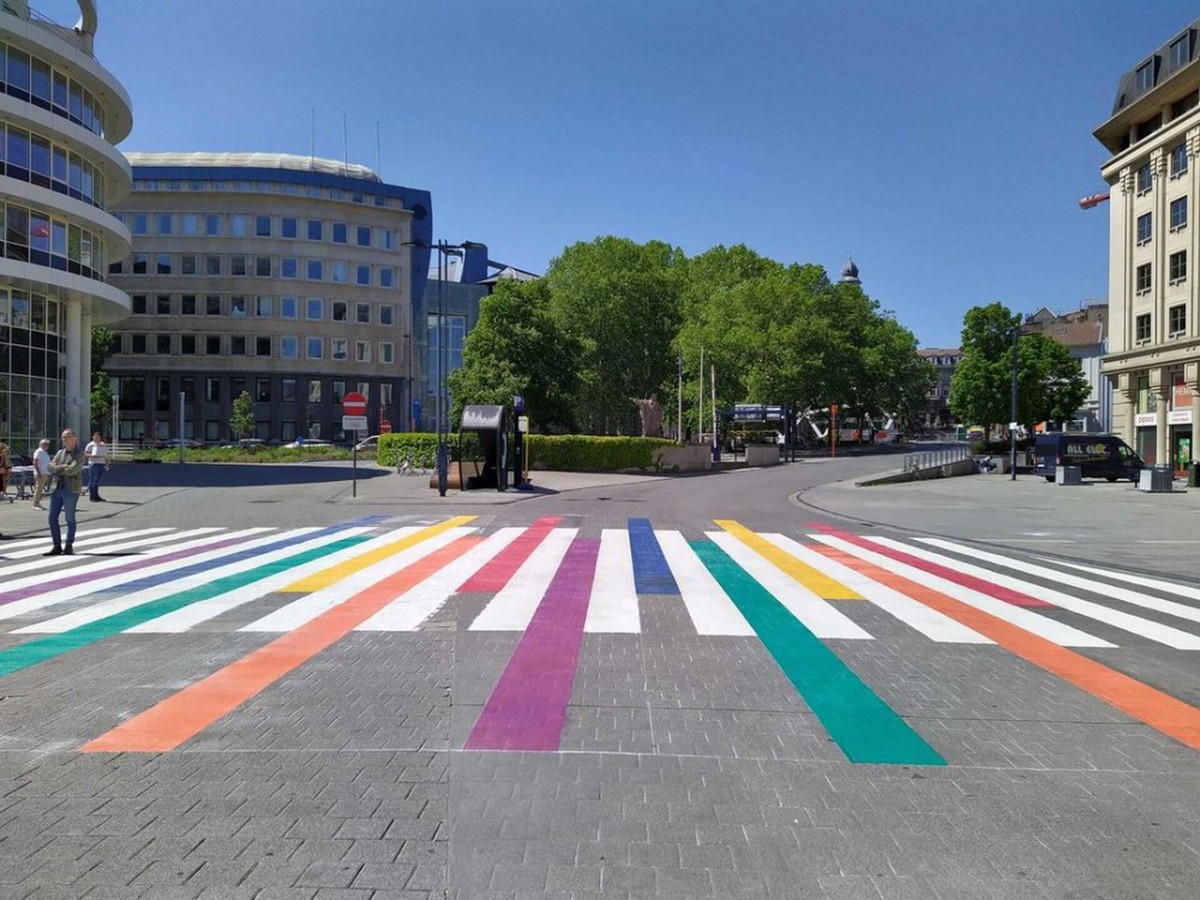 gekleurd zebrapad in Gent