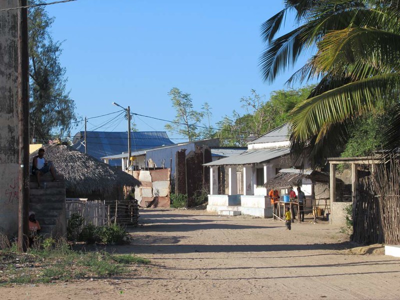 een straat in Mozambique