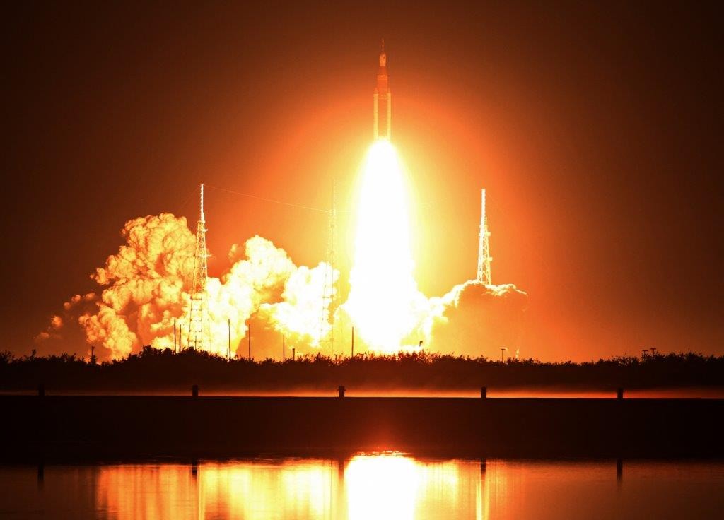 plannen Denemarken galop NASA stuurt raket naar de maan | Wablieft
