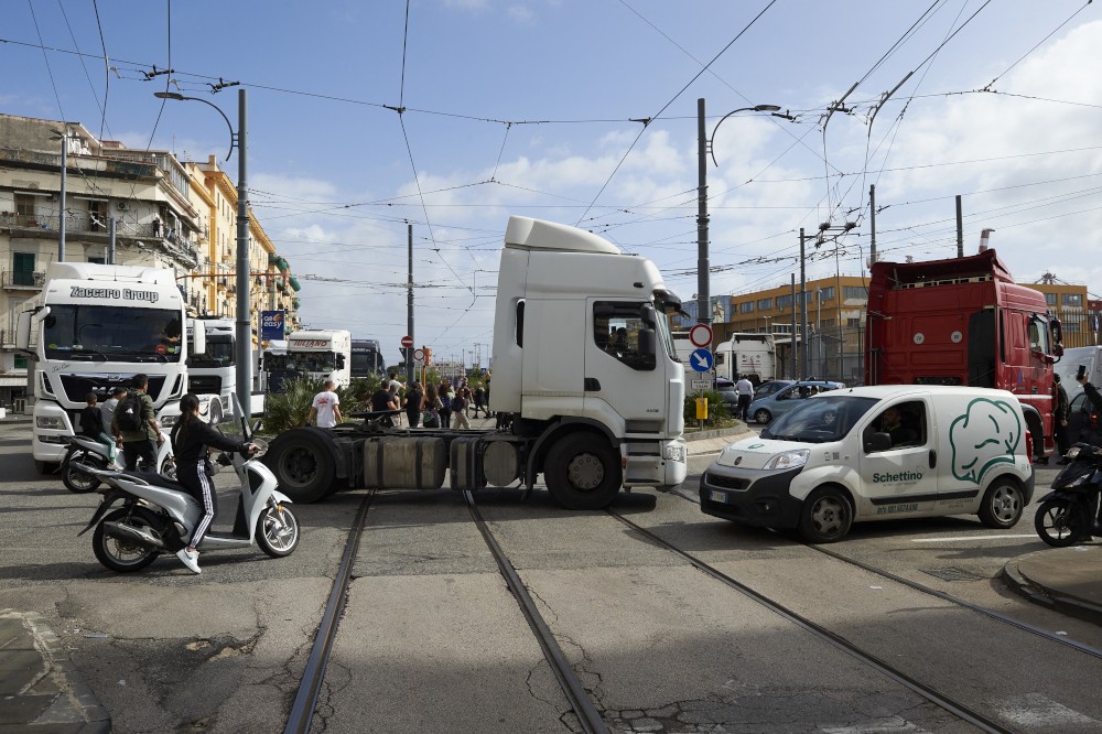 protest van trucks in Italië
