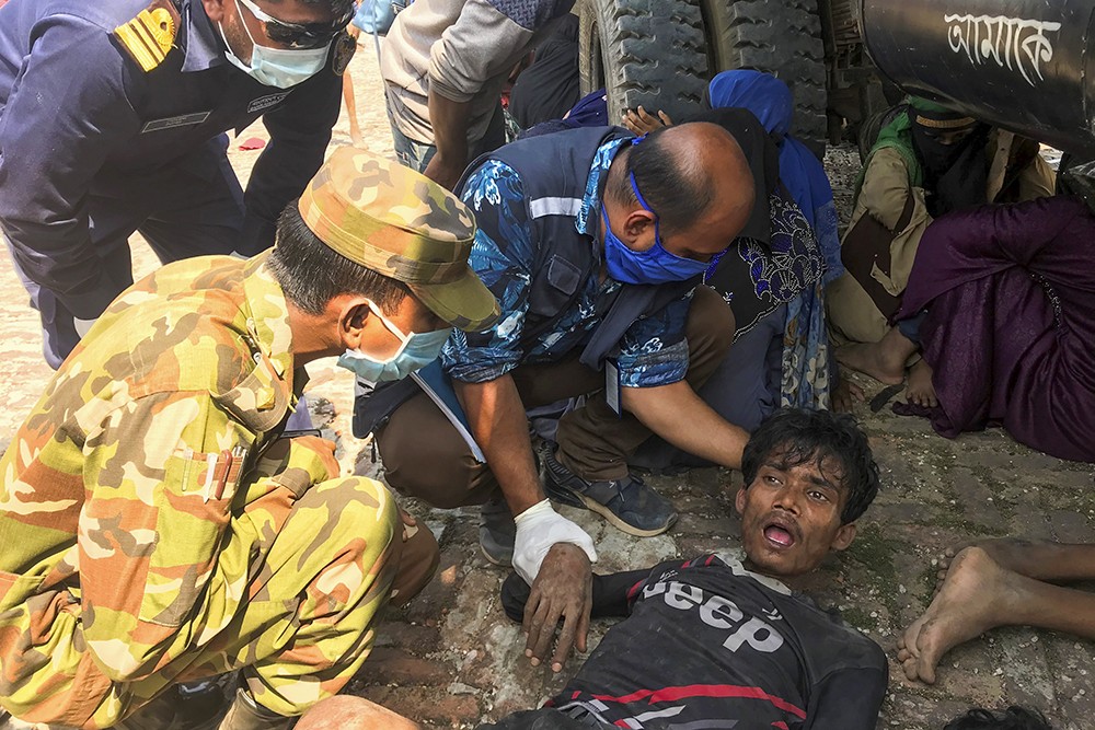 Uitgehongerde bootvluchteling Rohingya