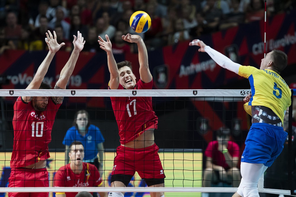 Red Dragons spelen tegen Oekraïne