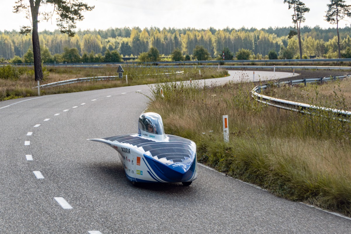 de auto van de Agoria Solar Team